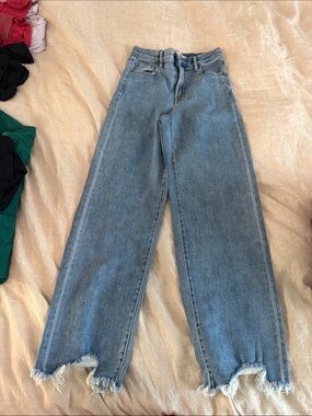 Vici Light Blue High-Rise Wide-Leg Jeans with Frayed Hem